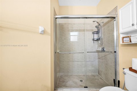 Купить таунхаус в Хомстед, Флорида 3 спальни, 158.49м2, № 1926716 - фото 24