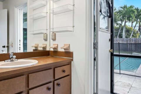 Villa ou maison à vendre à Boca Raton, Floride: 4 chambres, 206.24 m2 № 2439257 - photo 30