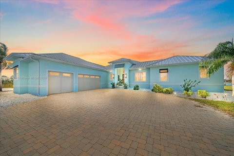 Villa ou maison à vendre à Punta Gorda, Floride: 4 chambres № 1968374 - photo 15