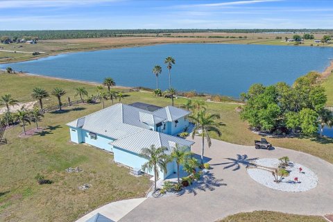 Villa ou maison à vendre à Punta Gorda, Floride: 4 chambres № 1968374 - photo 11