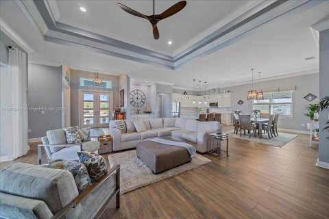 Villa ou maison à vendre à Punta Gorda, Floride: 4 chambres № 1968374 - photo 2