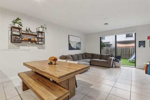 Купить таунхаус в Хомстед, Флорида 3 спальни, 142.14м2, № 1948912 - фото 9