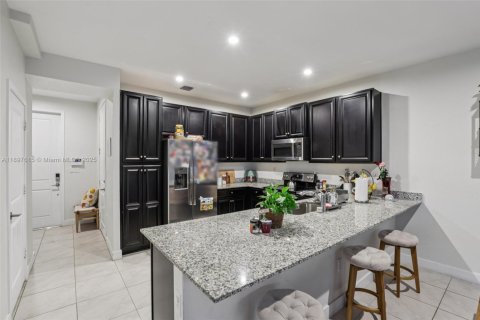 Купить таунхаус в Хомстед, Флорида 3 спальни, 142.14м2, № 1948912 - фото 13