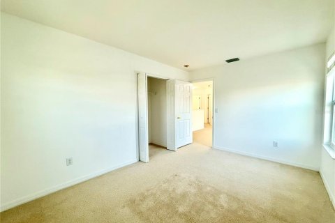 House in Wesley Chapel, Florida 5 bedrooms, 205.5 sq.m. № 1848593 - photo 26