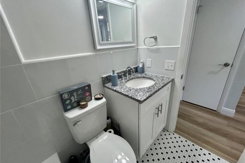 Copropriété à vendre à Clearwater, Floride: 2 chambres, 99.41 m2 № 2115843 - photo 29