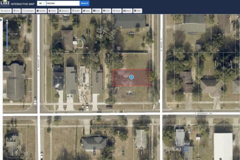 Terrain à Eustis, Floride № 2239220