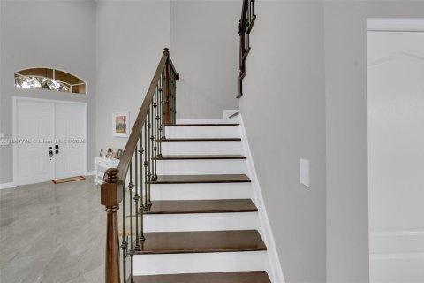 Casa en venta en Miramar, Florida, 4 dormitorios, 269.6 m2 № 1881906 - foto 29