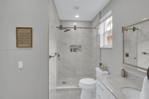 Casa en venta en Miramar, Florida, 4 dormitorios, 269.6 m2 № 1881906 - foto 24