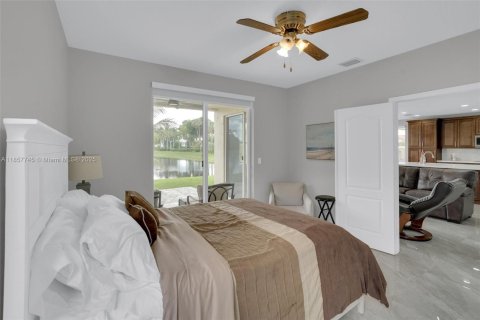 Casa en venta en Miramar, Florida, 4 dormitorios, 269.6 m2 № 1881906 - foto 20