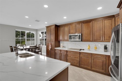 Casa en venta en Miramar, Florida, 4 dormitorios, 269.6 m2 № 1881906 - foto 17