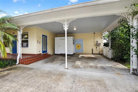 Casa en venta en Plant City, Florida, 2 dormitorios, 157.38 m2 № 1898781 - foto 4