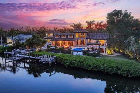 House in Sarasota, Florida 5 bedrooms, 599.68 sq.m. № 1879749 - photo 4