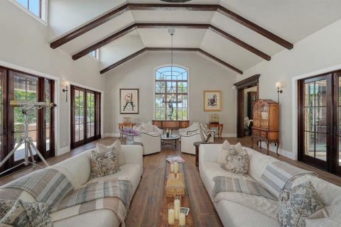 House in Sarasota, Florida 5 bedrooms, 599.68 sq.m. № 1879749 - photo 11