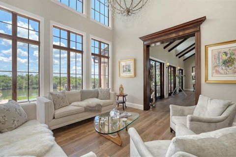 House in Sarasota, Florida 5 bedrooms, 599.68 sq.m. № 1879749 - photo 10