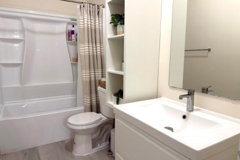 Casa en venta en Fort Lauderdale, Florida, 3 dormitorios, 116.96 m2 № 2177170 - foto 24