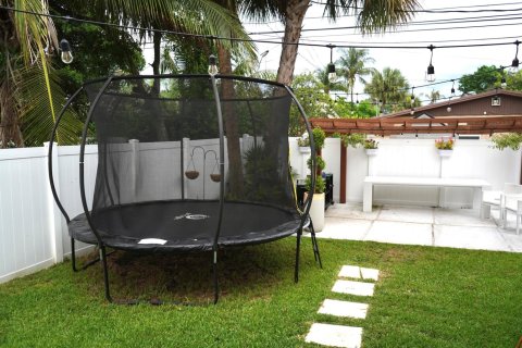 Casa en venta en Fort Lauderdale, Florida, 3 dormitorios, 116.96 m2 № 2177170 - foto 30