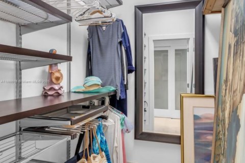 Copropriété à vendre à Key Biscayne, Floride: 2 chambres, 142.33 m2 № 1939228 - photo 20