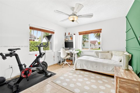 Villa ou maison à vendre à Miami, Floride: 3 chambres, 139.35 m2 № 1954165 - photo 26