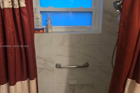 Купить виллу или дом в Майами, Флорида 3 спальни, 98.1м2, № 2058554 - фото 4