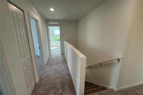 House in Poinciana, Florida 4 bedrooms, 152.64 sq.m. № 2416794 - photo 6