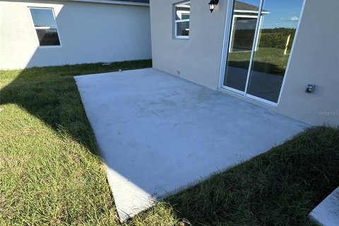 House in Poinciana, Florida 4 bedrooms, 152.64 sq.m. № 2416794 - photo 20