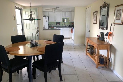 Copropriété à vendre à Lantana, Floride: 2 chambres, 111.48 m2 № 2147376 - photo 6
