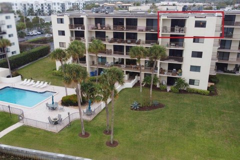 Copropriété à vendre à Lantana, Floride: 2 chambres, 111.48 m2 № 2147376 - photo 2