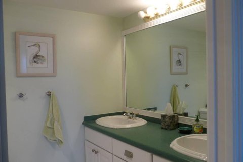 Copropriété à vendre à Lantana, Floride: 2 chambres, 111.48 m2 № 2147376 - photo 15