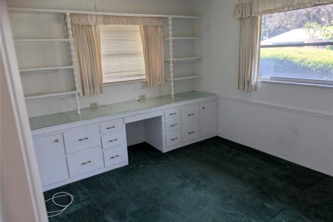 House in Kenneth City, Florida 2 bedrooms, 146.41 sq.m. № 1851314 - photo 14