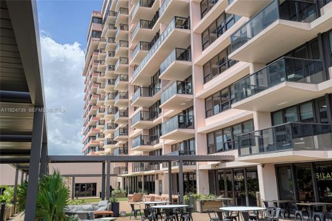 Купить кондоминиум в Майами-Бич, Флорида 1 спальня, 69.68м2, № 1985838 - фото 7