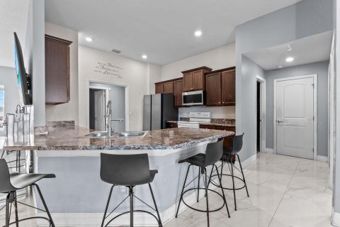Villa ou maison à vendre à Port St. Lucie, Floride: 4 chambres, 209.49 m2 № 2082927 - photo 16