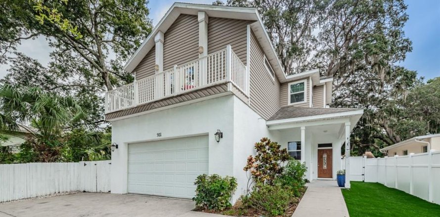Casa en Tarpon Springs, Florida 4 dormitorios, 210.52 m2 № 1900479