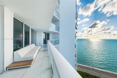 Copropriété à louer à Sunny Isles Beach, Floride: 2 chambres, 163.51 m2 № 1998950 - photo 7