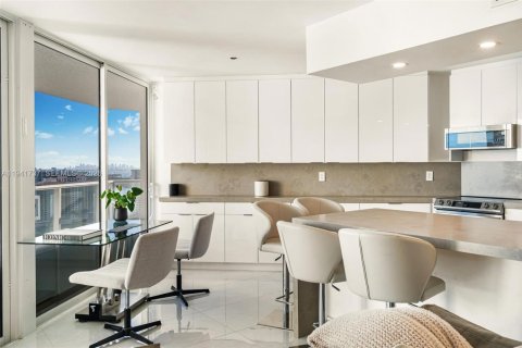 Copropriété à louer à Sunny Isles Beach, Floride: 2 chambres, 163.51 m2 № 1998950 - photo 24