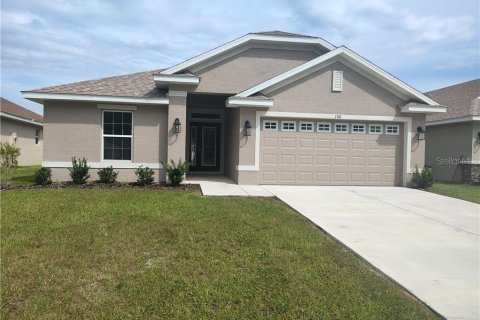 Villa ou maison à Inverness, Floride 3 chambres, 159.79 m2 № 2403486