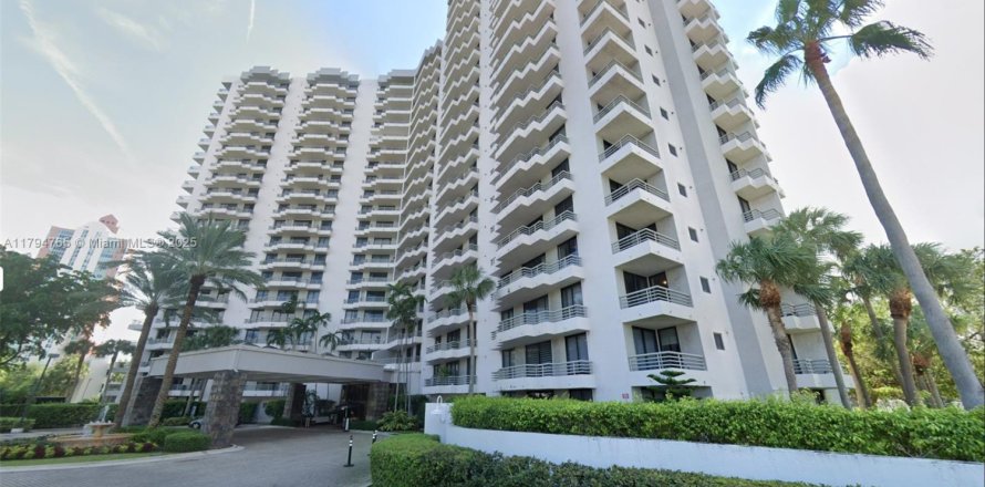 Condo in Aventura, Florida, 2 bedrooms  № 1667682