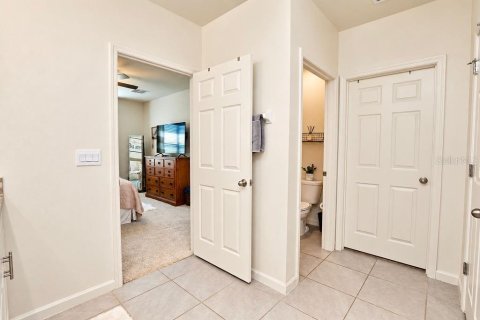 House in Palm Bay, Florida 4 bedrooms, 170.01 sq.m. № 2393937 - photo 22