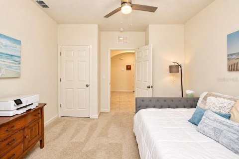 House in Palm Bay, Florida 4 bedrooms, 170.01 sq.m. № 2393937 - photo 26