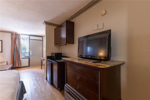 Hôtel, hôtellerie à vendre à Kissimmee, Floride: 1738.76 m2 № 2413561 - photo 20