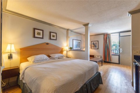 Hôtel, hôtellerie à vendre à Kissimmee, Floride: 1738.76 m2 № 2413561 - photo 19