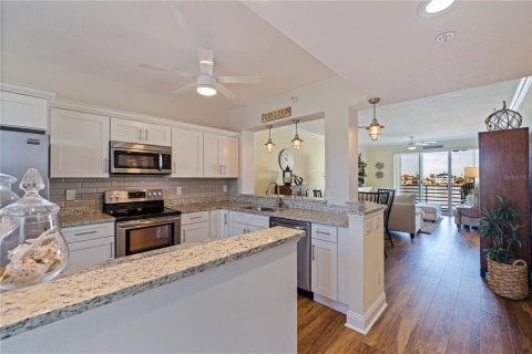 Condominio en venta en South Pasadena, Florida, 2 dormitorios, 106.37 m2 № 1909216 - foto 5