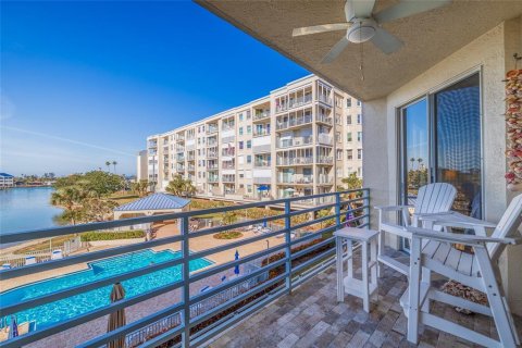 Condominio en venta en South Pasadena, Florida, 2 dormitorios, 106.37 m2 № 1909216 - foto 16