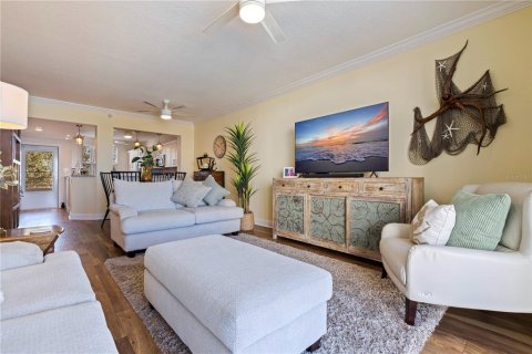 Condominio en venta en South Pasadena, Florida, 2 dormitorios, 106.37 m2 № 1909216 - foto 17