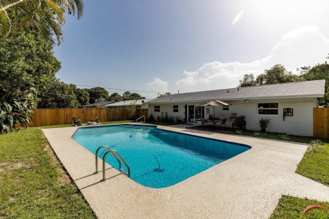 Casa en venta en Vero Beach, Florida, 3 dormitorios, 132.39 m2 № 2243383 - foto 28