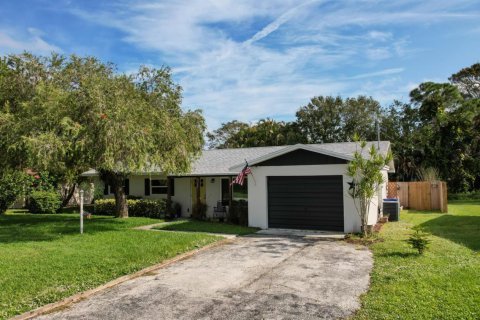 Casa en venta en Vero Beach, Florida, 3 dormitorios, 132.39 m2 № 2243383 - foto 2
