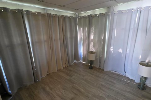 Villa ou maison à vendre à Punta Gorda, Floride: 2 chambres, 93.65 m2 № 2405716 - photo 13