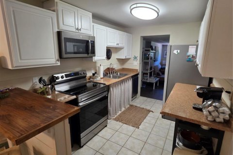 Villa ou maison à vendre à Punta Gorda, Floride: 2 chambres, 93.65 m2 № 2405716 - photo 25
