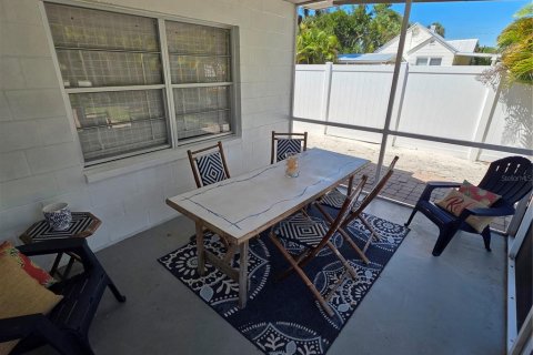 Villa ou maison à vendre à Punta Gorda, Floride: 2 chambres, 93.65 m2 № 2405716 - photo 7