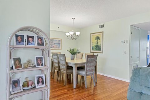 Condominio en venta en Bradenton, Florida, 2 dormitorios, 112.13 m2 № 1736453 - foto 10