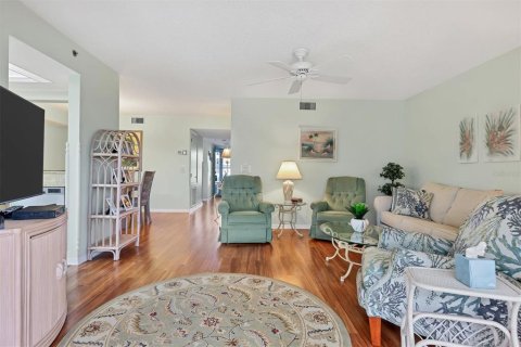 Condominio en venta en Bradenton, Florida, 2 dormitorios, 112.13 m2 № 1736453 - foto 6
